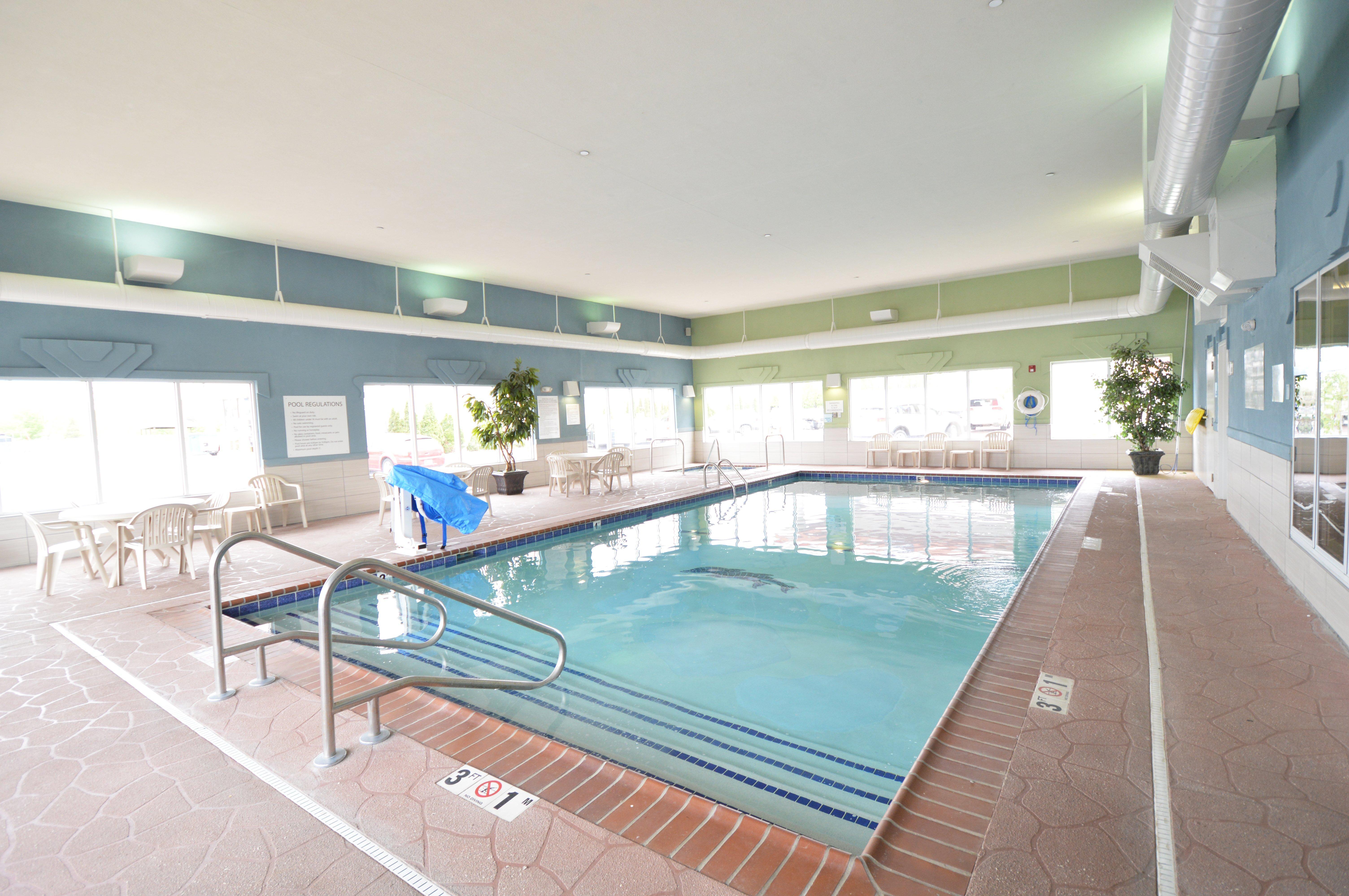 Holiday Inn Express Toledo-Oregon By Ihg Luaran gambar