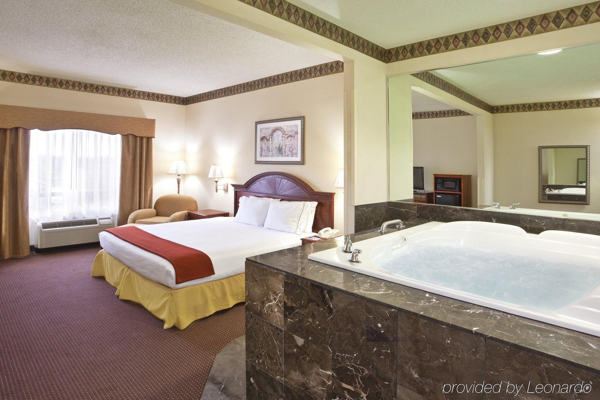 Holiday Inn Express Toledo-Oregon By Ihg Luaran gambar