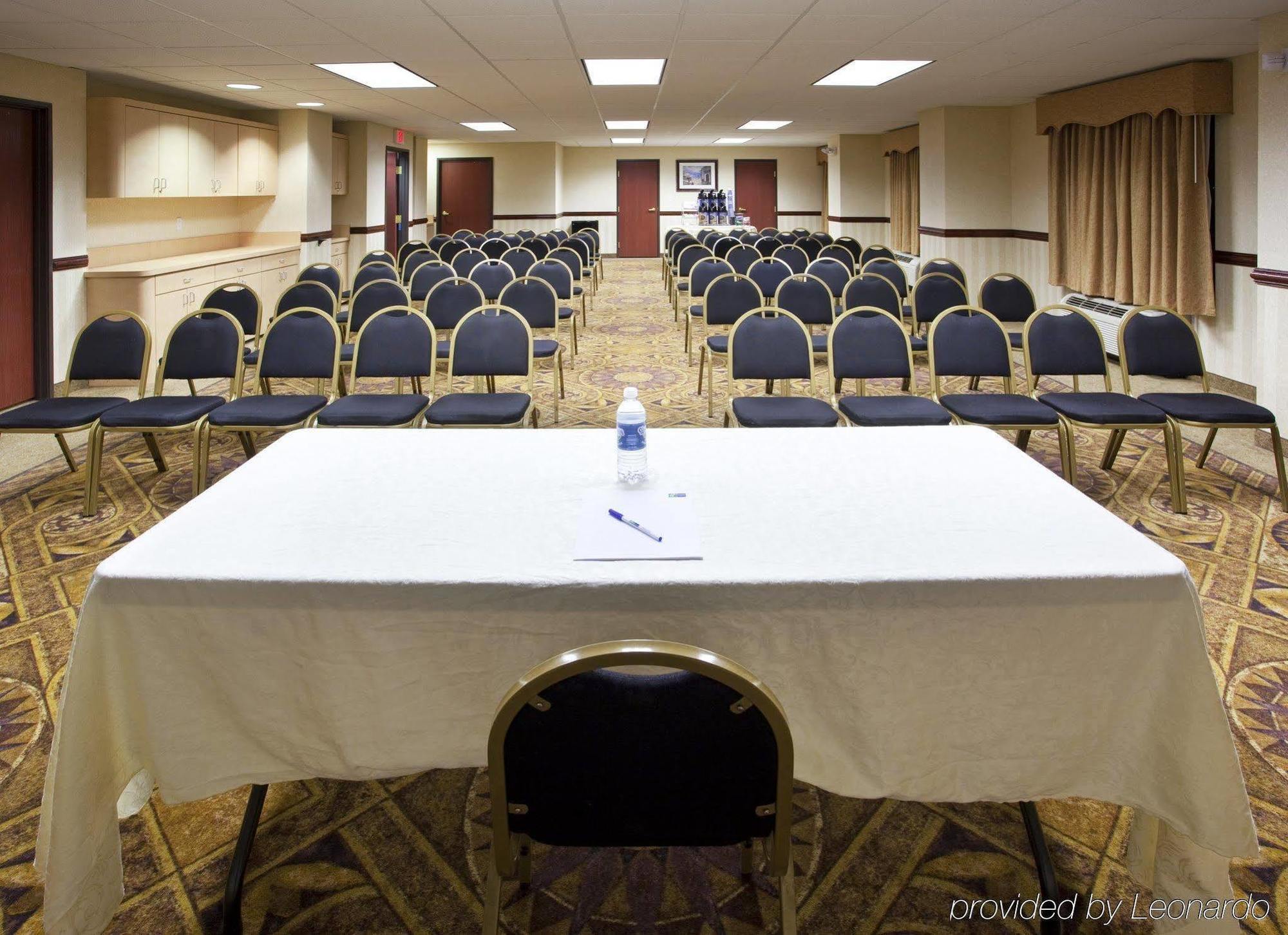 Holiday Inn Express Toledo-Oregon By Ihg Luaran gambar